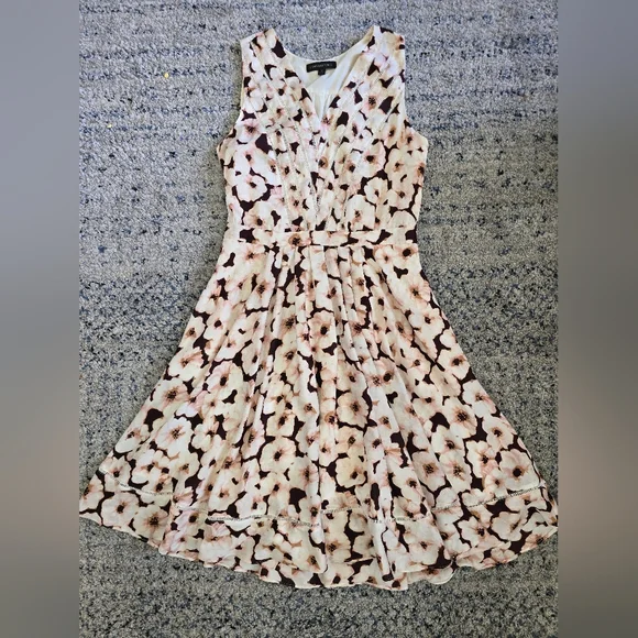 Banana Republic Purple and Cream Fit and Flare Midi Dress V-neck - Picture 2 of 6